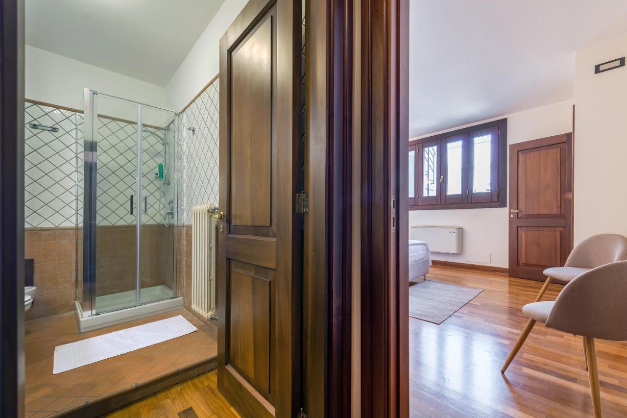 Goodstay Palazzo Marini Suite Lecce Buitenkant foto