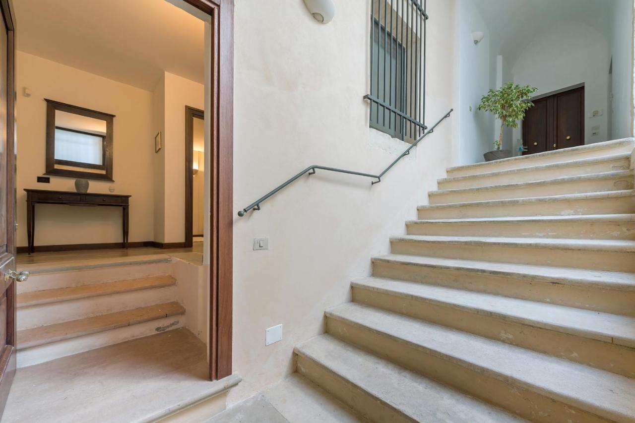 Goodstay Palazzo Marini Suite Lecce Buitenkant foto